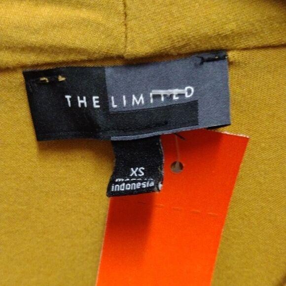 The Limited Mustard Yellow V-Neck 3/4 Sleeve Blouse - Picture 2 of 2